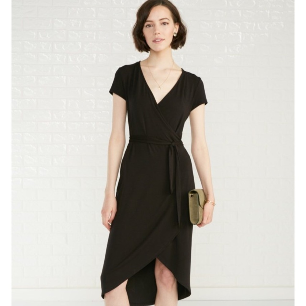 Amour Vert Betsyn black wrap dress